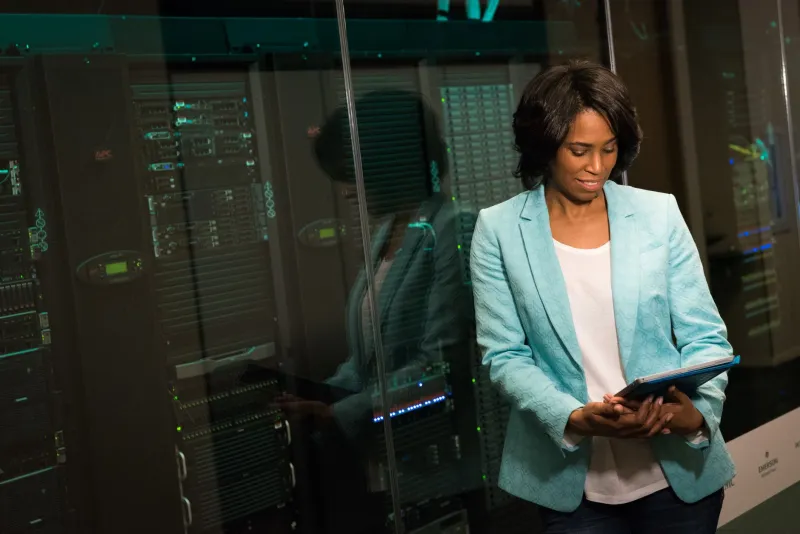 Compatibility as Comfort: How Dell's Legacy Support Strategy Masks the Real Cost of Standing Still