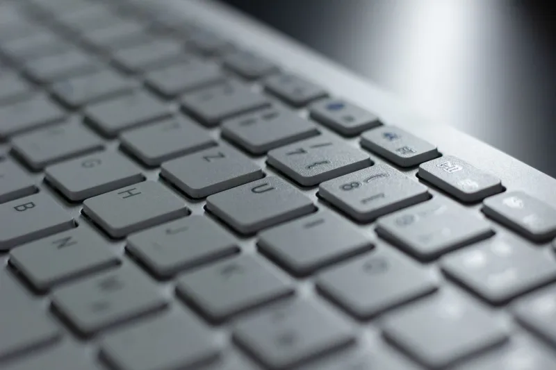 When the Numbers Lie: Uncovering the Hidden Bottlenecks Inside High-End Dell Workstations